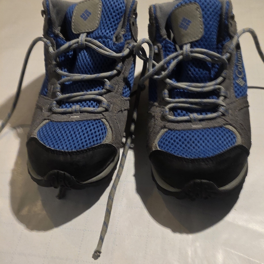 Columbia Kids' Blue and Gray Shoes